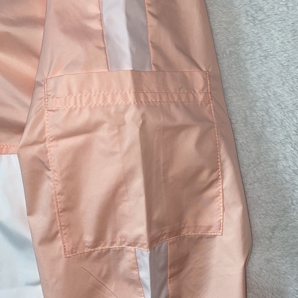 Nike Windbreaker Pink and White - Picture 5 of 6